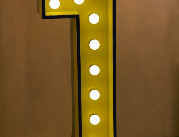 Graphic Lamp by DelightFULL