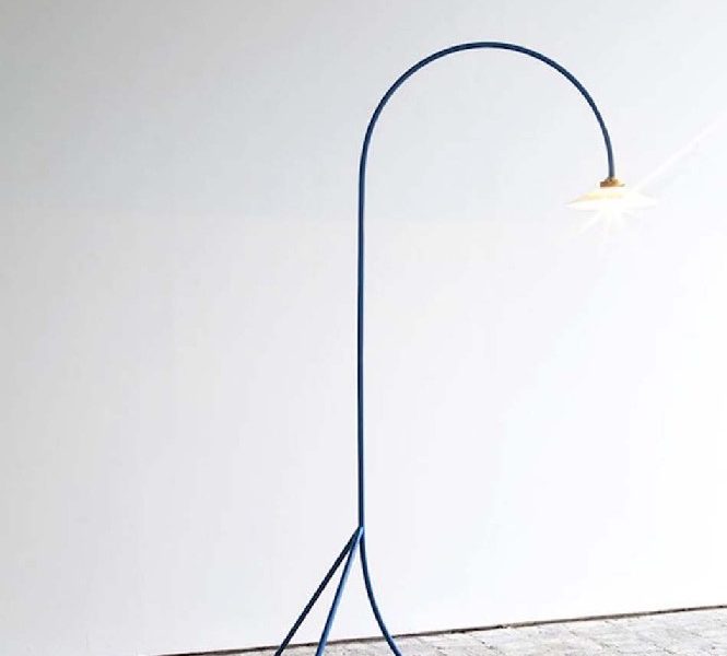 Standing lamp n° 1 Design In Belgium