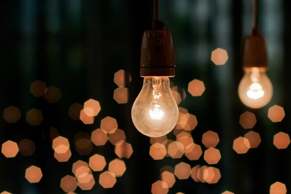 Interior Design Tips: Choose the Right Light Bulbs