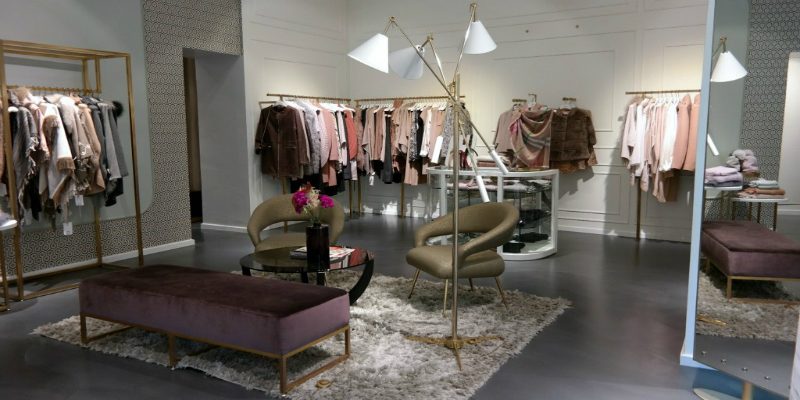 Trendy Floor Lamps Shine at Susanne Benter Mode