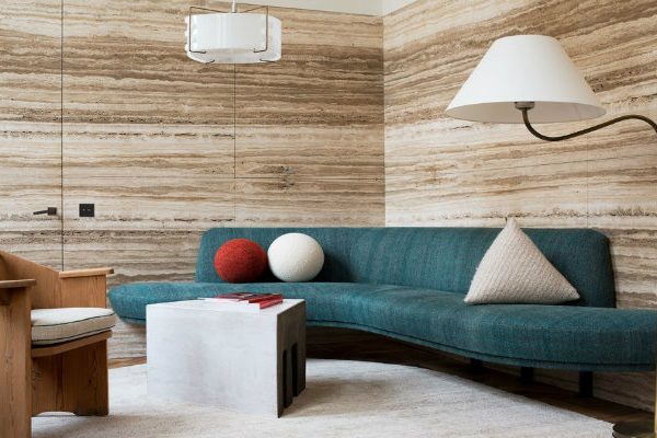Chic Parisian Office with Mid-Century Lighting Designs (1) 1