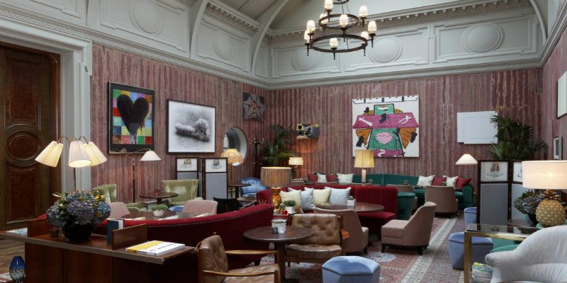 The Academicians’ Room Shining with Vintage Floor Lamps