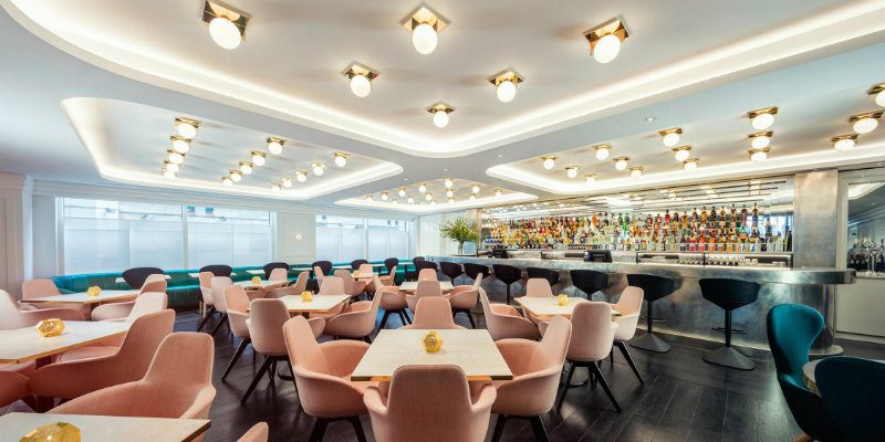 Meet The Restaurant to Eat in London with Best Lighting Designs FEAT