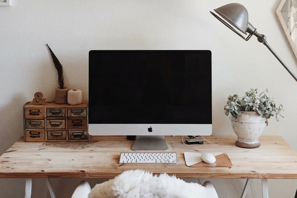 Create the Perfect Study Space with This Lighting Design