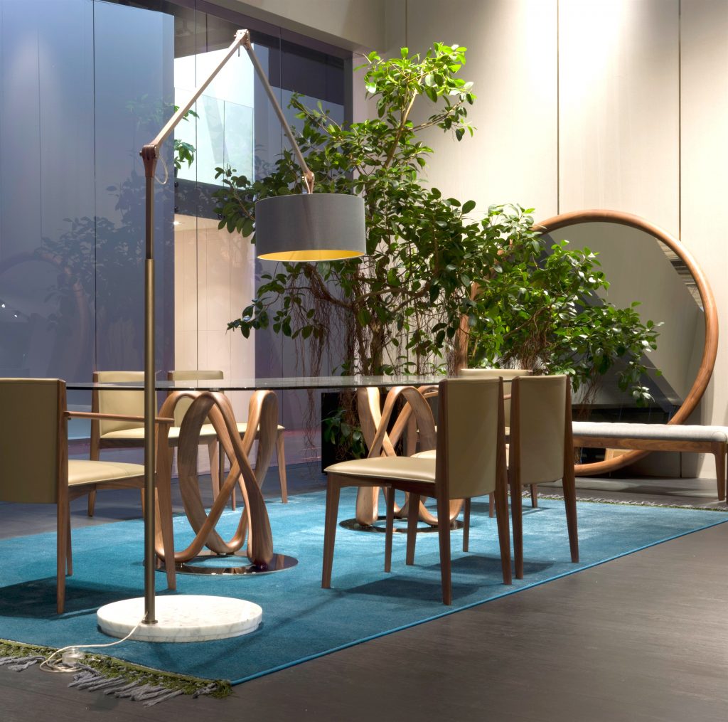 Why Your Dining Room Needs A Modern Floor Lamp