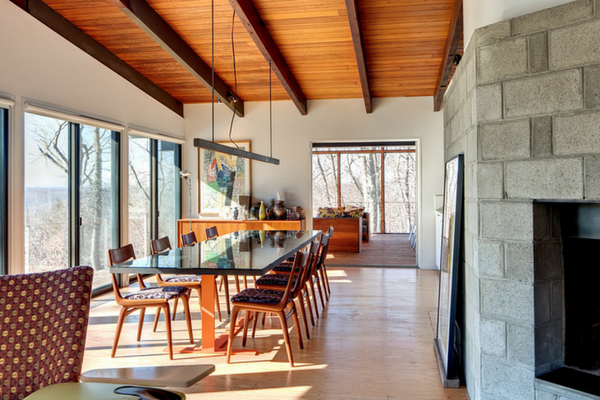 Be Dazzled By This Mid-Century Modern Residence!