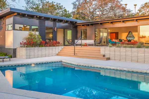 California is Here To Surprise W A Mid-Century Modern Home!