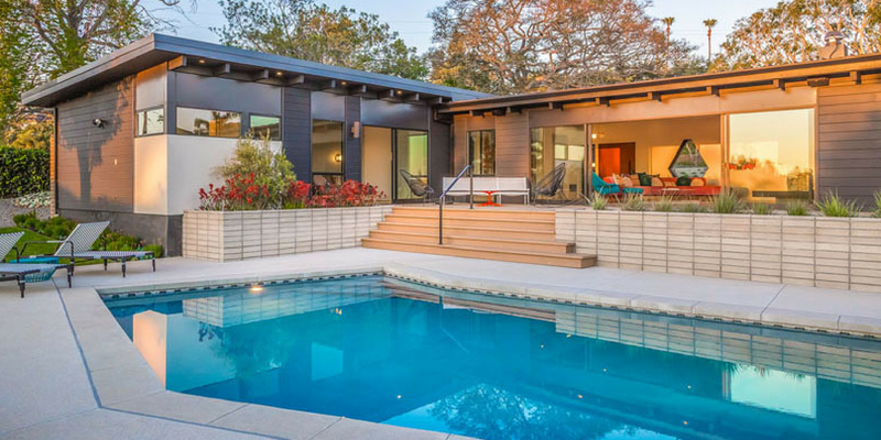 California is Here To Surprise W A Mid-Century Modern Home!
